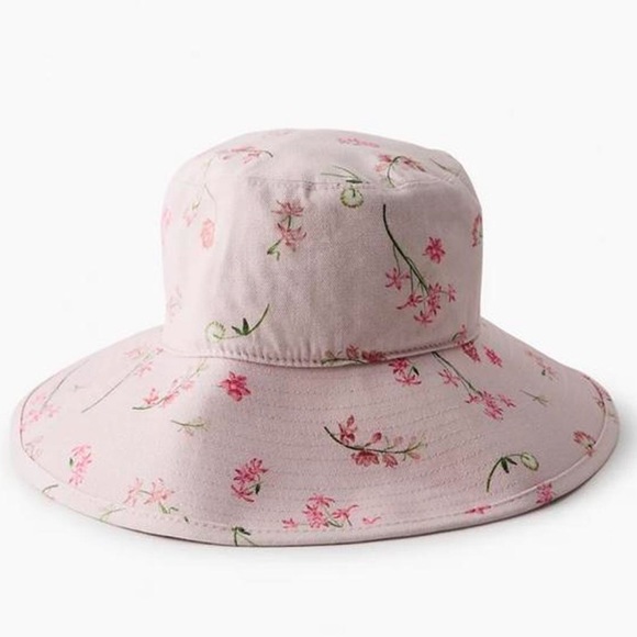 New with tags (NWT) Aritzia Wilfred Memory Bucket Hat light pink floral pattern - Picture 1 of 4